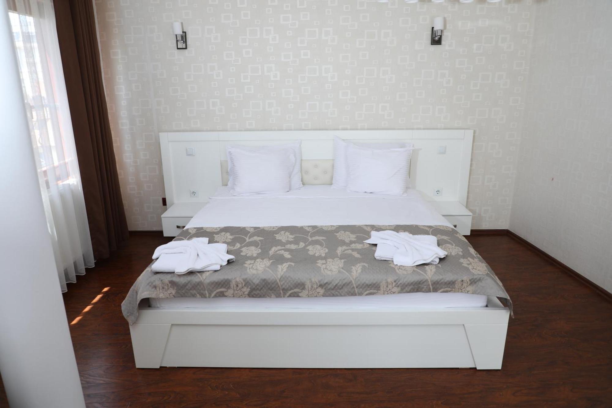 Bruti Hotel Πρίζρεν Εξωτερικό φωτογραφία
