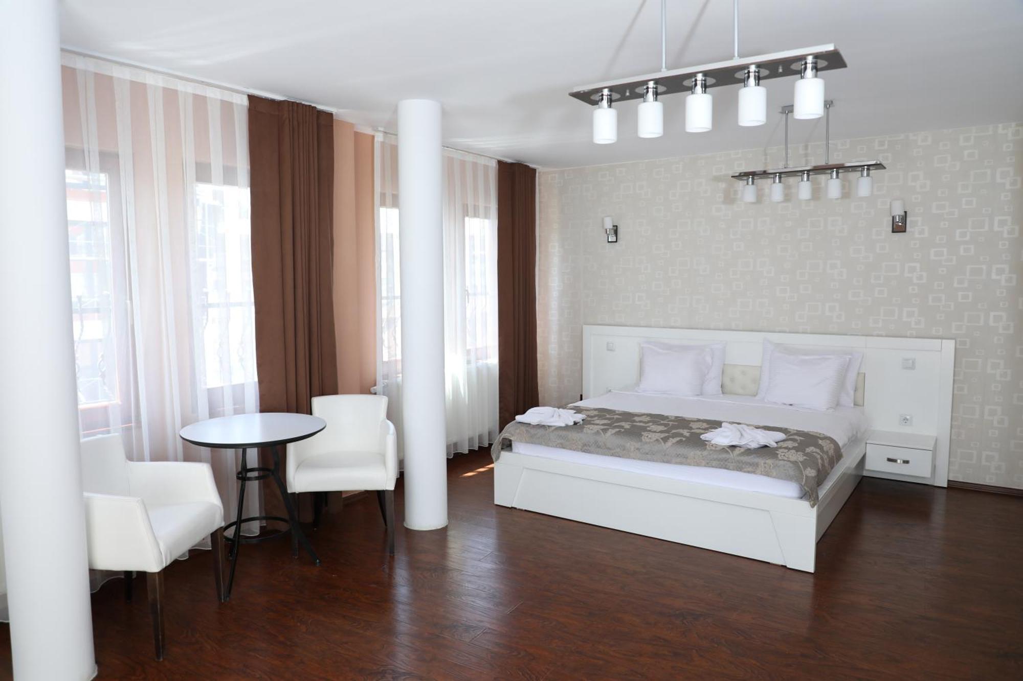Bruti Hotel Πρίζρεν Εξωτερικό φωτογραφία