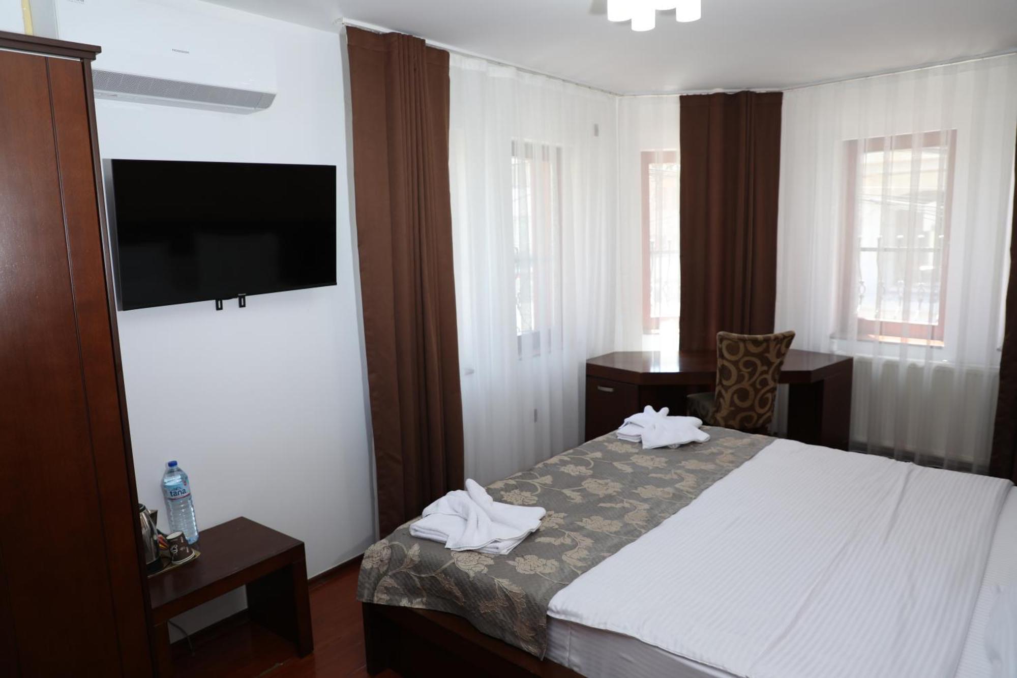 Bruti Hotel Πρίζρεν Εξωτερικό φωτογραφία